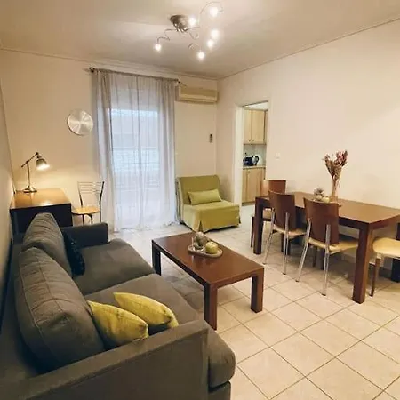 με δωρεάν στάθμευση! Apartment Athens